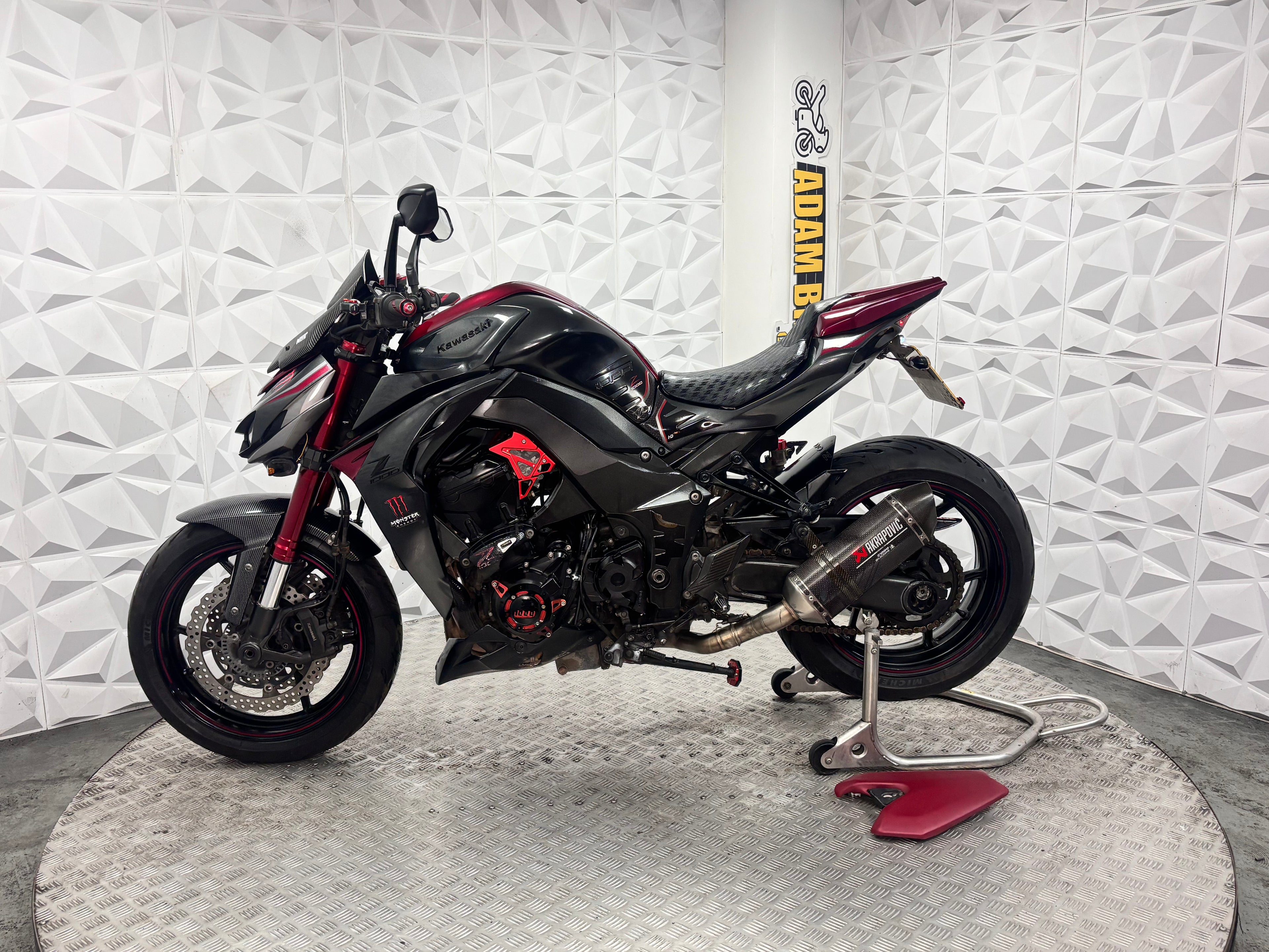 2016 Kawasaki ZR1000