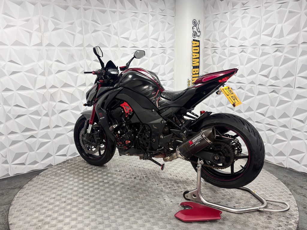 2016 Kawasaki ZR1000