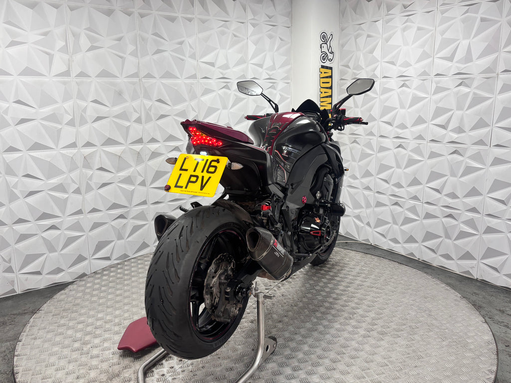 2016 Kawasaki ZR1000