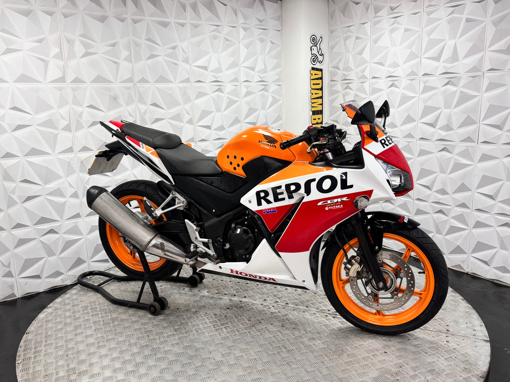 2017 Honda CBR300