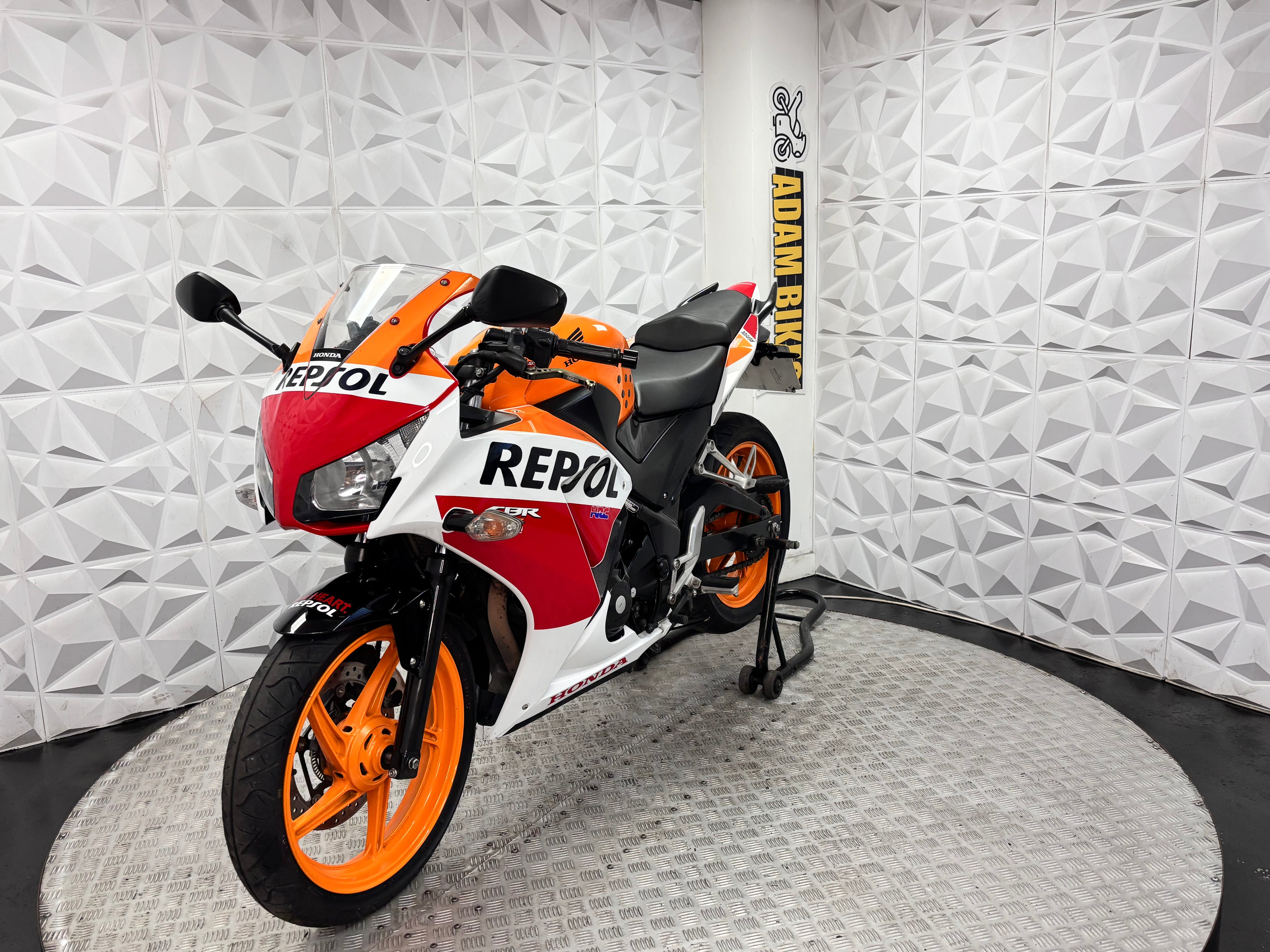 2017 Honda CBR300