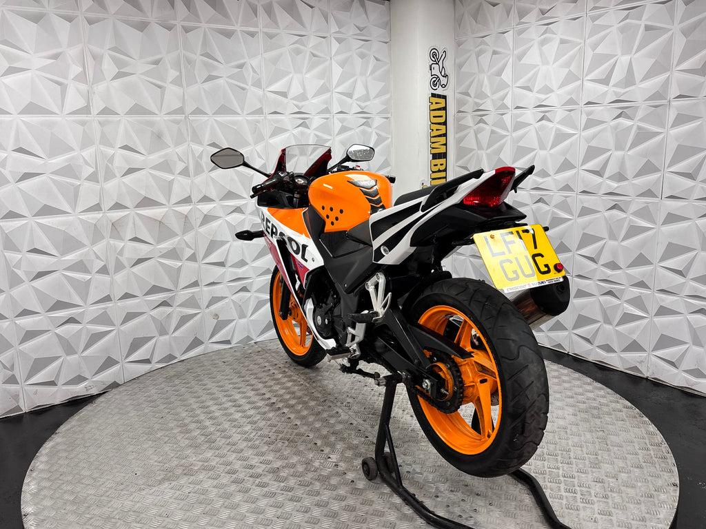 2017 Honda CBR300