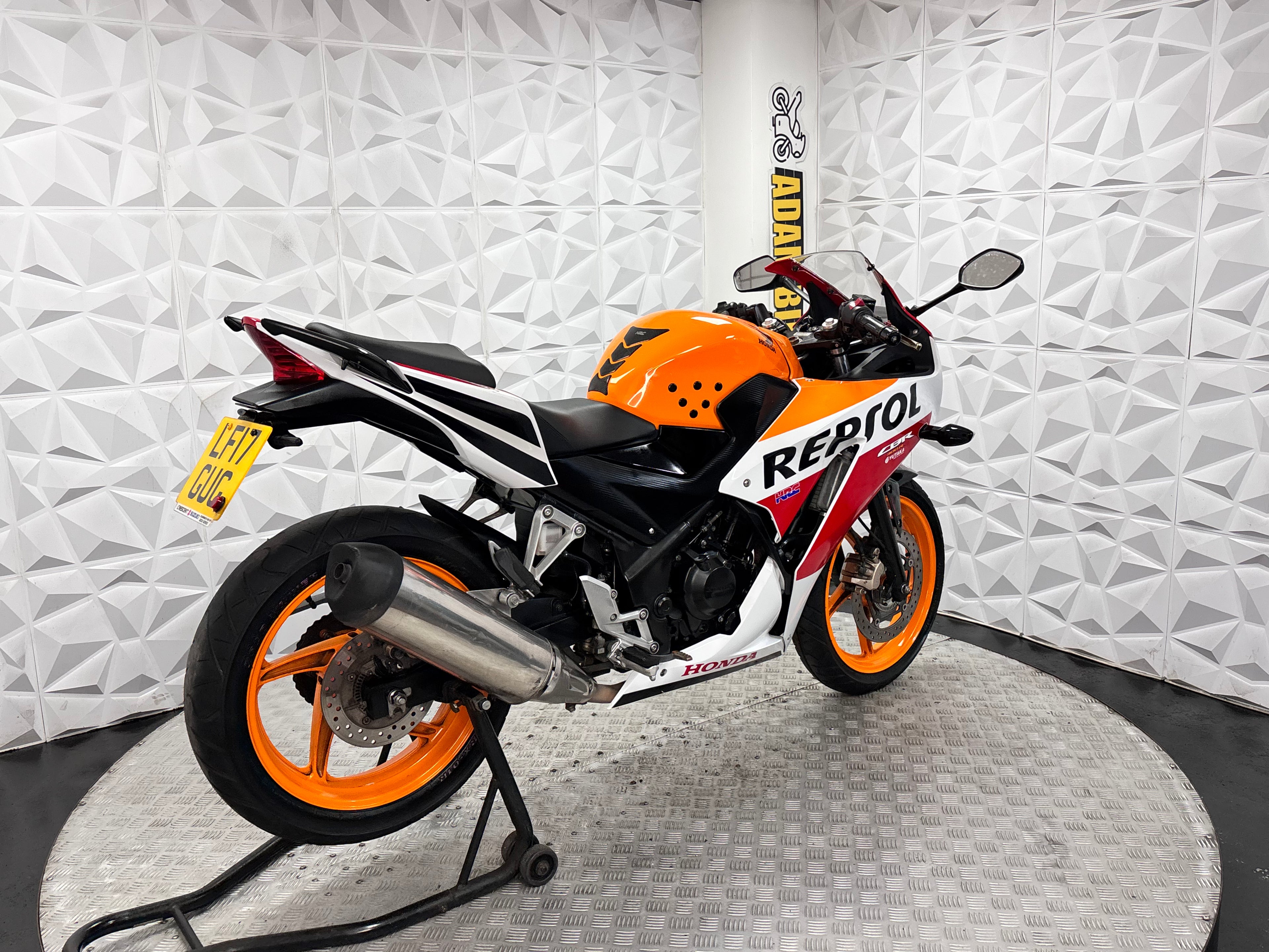 2017 Honda CBR300