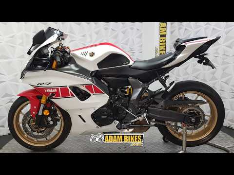 2023 Yamaha R7